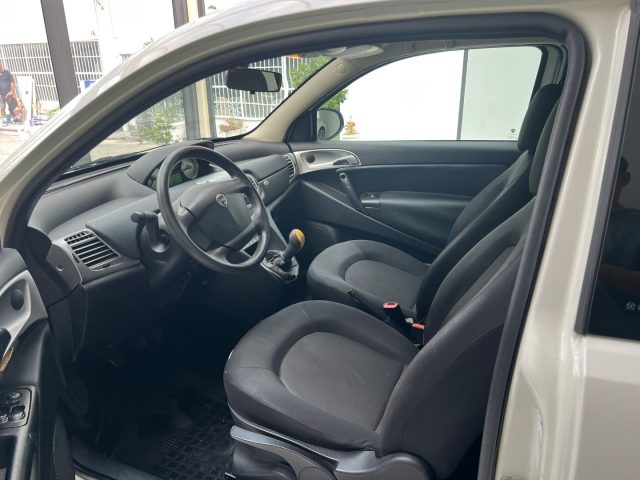 LANCIA Ypsilon usata, con Specchietti laterali elettrici