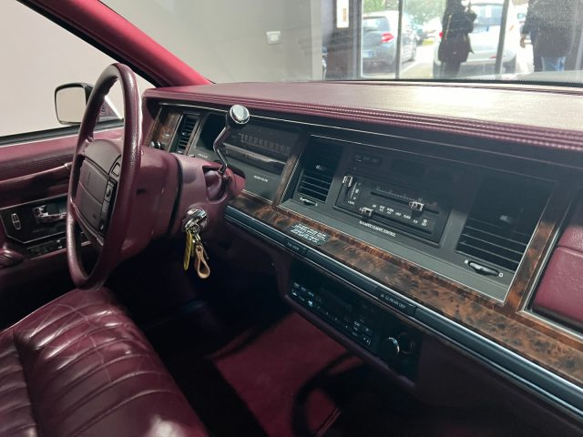 LINCOLN Town Car usata, con Chiusura centralizzata