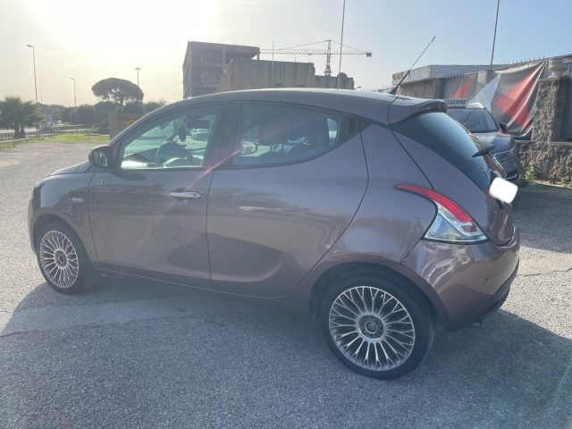 LANCIA Ypsilon usata 2