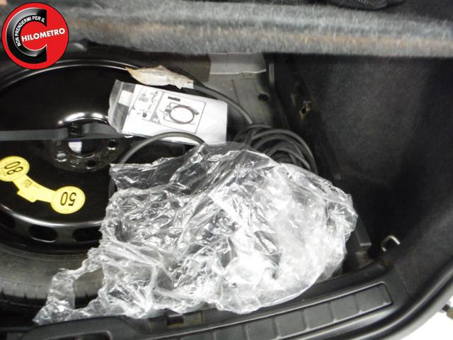 VOLVO XC40 usata, con Autoradio