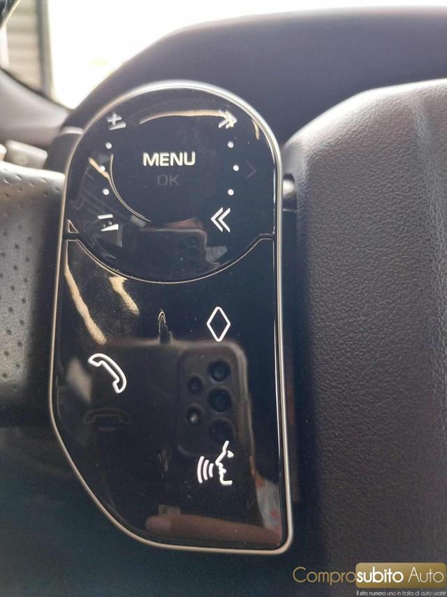 LAND ROVER Range Rover Velar usata 42