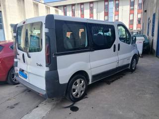 RENAULT Trafic usata, con Airbag