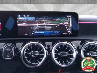 MERCEDES-BENZ A 180 usata, con Telecamera per parcheggio assistito