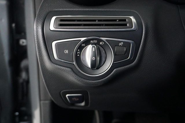 MERCEDES-BENZ C 220 usata, con Volante in pelle
