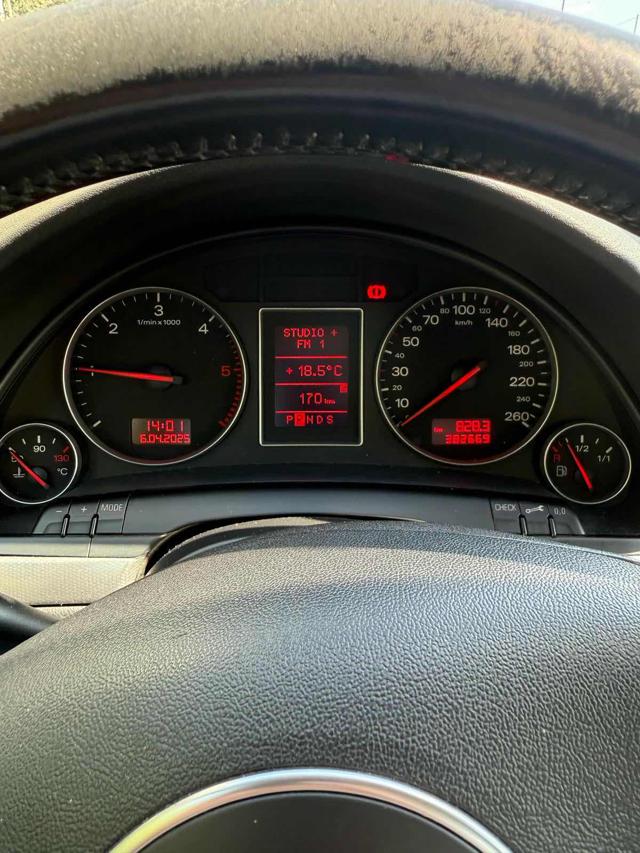 AUDI A4 usata, con Autoradio