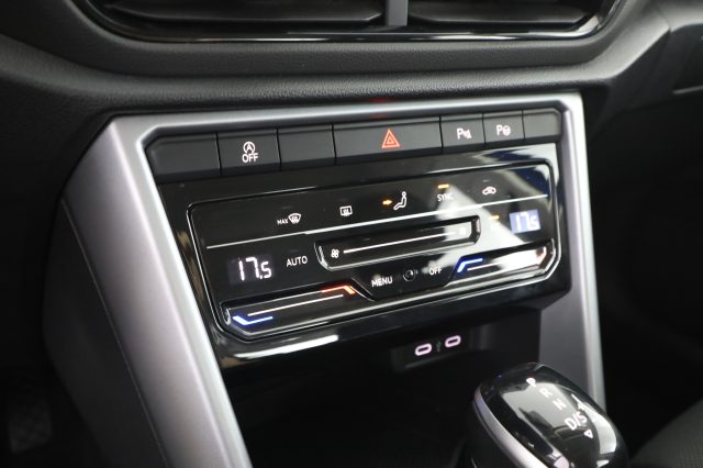 VOLKSWAGEN T-Roc usata 11