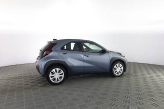 TOYOTA Aygo X usata 2