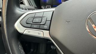 VOLKSWAGEN T-Cross usata, con Autoradio