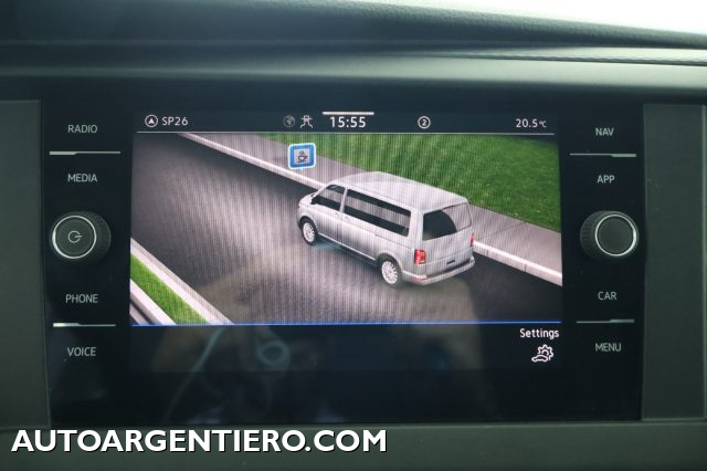 VOLKSWAGEN Caravelle usata, con USB