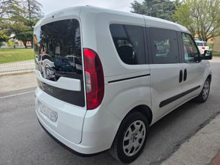 FIAT Doblo usata, con Alzacristalli elettrici