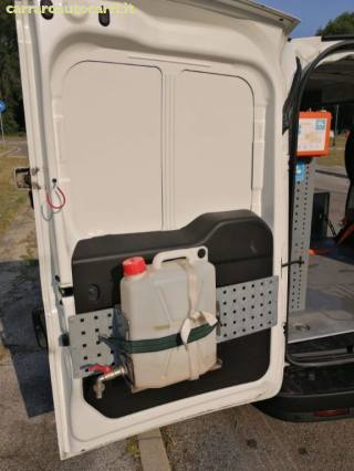 FIAT Doblo usata, con USB