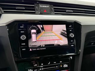 VOLKSWAGEN Passat Variant usata 20
