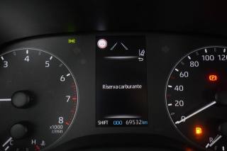 TOYOTA Yaris usata 6