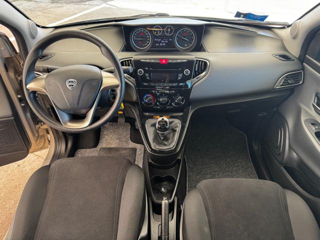 LANCIA Ypsilon usata 21