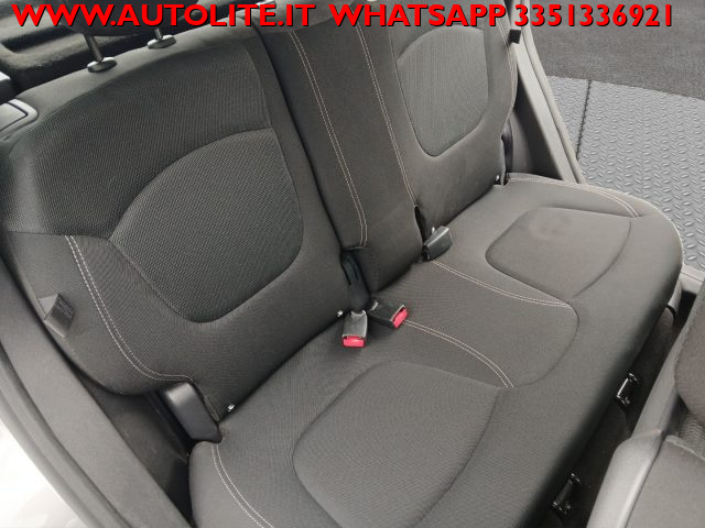 RENAULT Captur usata, con USB