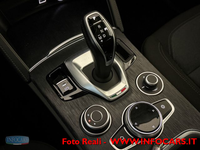 ALFA ROMEO Stelvio usata, con Servosterzo