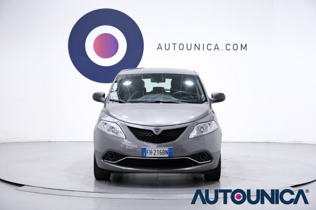 LANCIA Ypsilon usata, con Airbag
