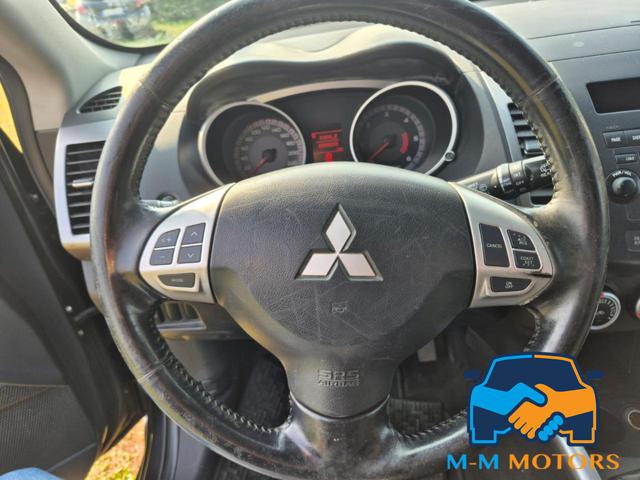 MITSUBISHI Outlander usata, con Controllo trazione