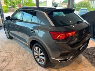 VOLKSWAGEN T-Roc usata, con Volante in pelle