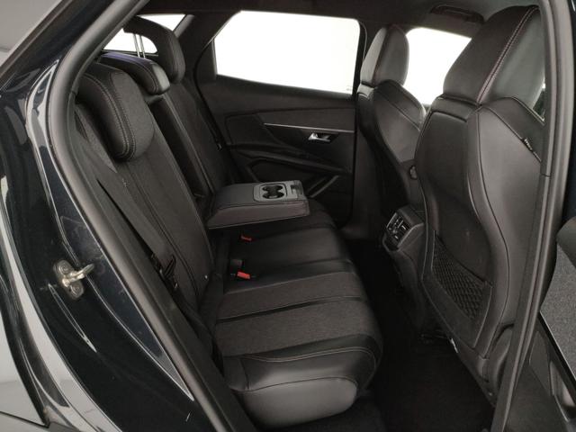 PEUGEOT 3008 usata, con Sedile posteriore sdoppiato
