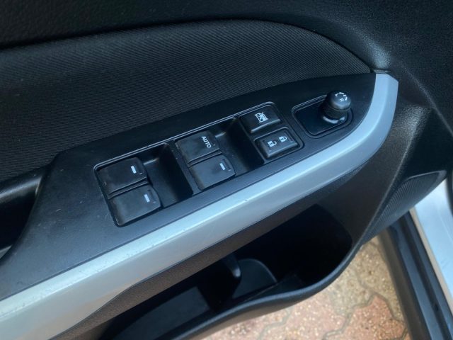SUZUKI Vitara usata, con Frenata d