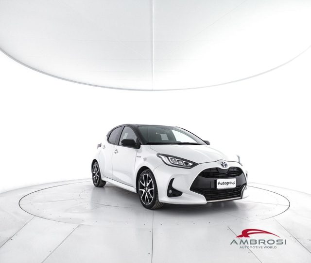 TOYOTA Yaris usata 1