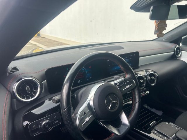 MERCEDES-BENZ CLA 200 usata, con Controllo trazione