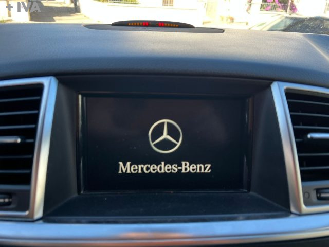 MERCEDES-BENZ ML 250 usata 26