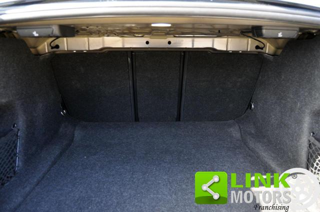 BMW 318 usata, con Controllo trazione