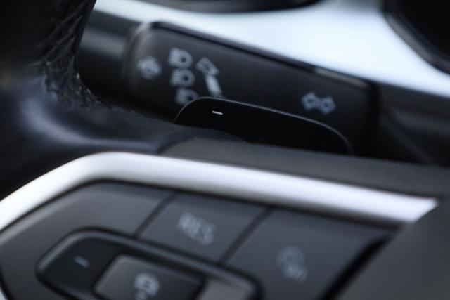 VOLKSWAGEN T-Roc usata, con Servosterzo