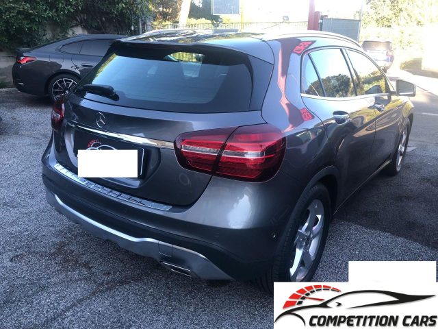 MERCEDES-BENZ GLA 180 usata, con Controllo trazione