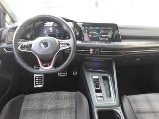 VOLKSWAGEN Golf usata, con Autoradio