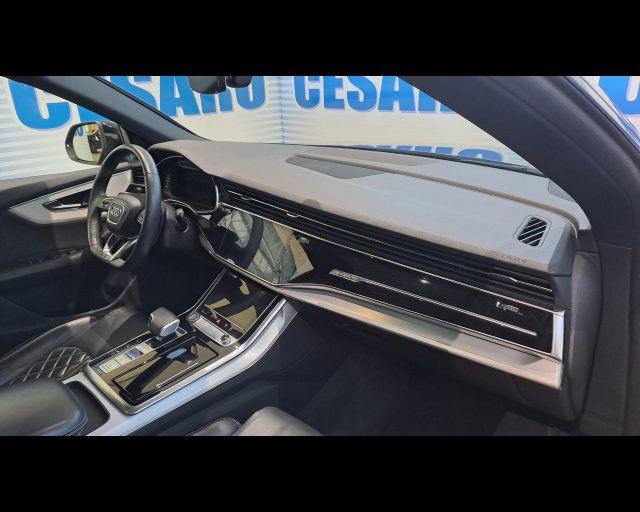 AUDI Q8 usata 34