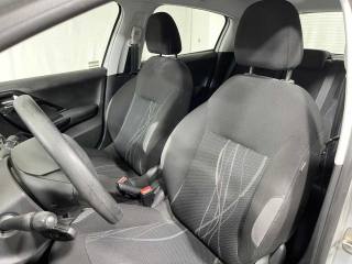 PEUGEOT 208 usata 18