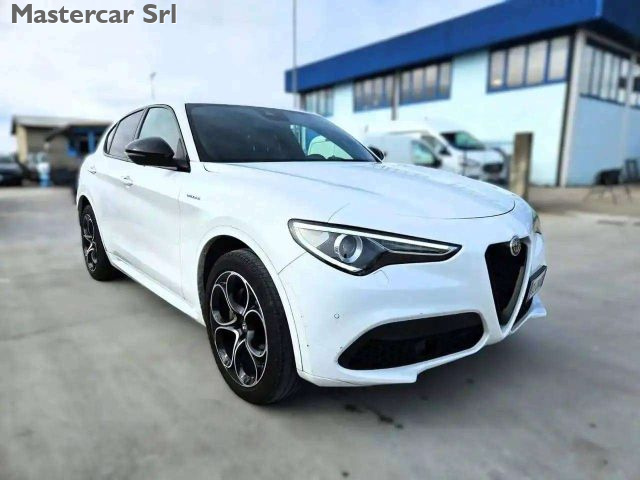 ALFA ROMEO Stelvio usata, con Autoradio
