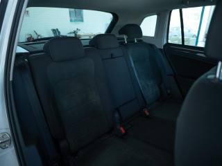 VOLKSWAGEN Tiguan usata, con USB