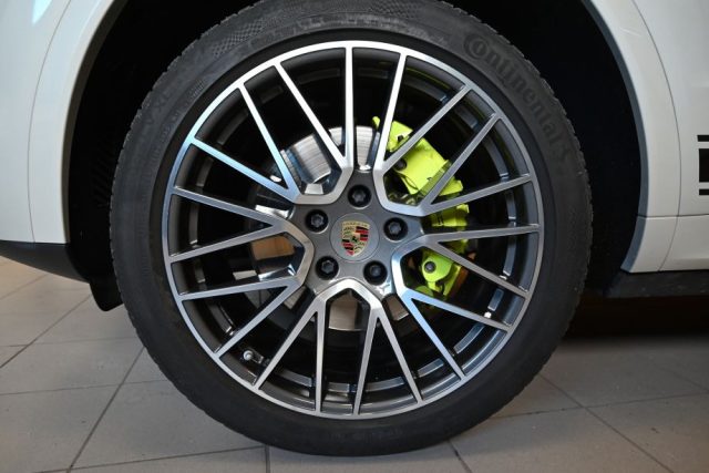 PORSCHE Cayenne usata 227