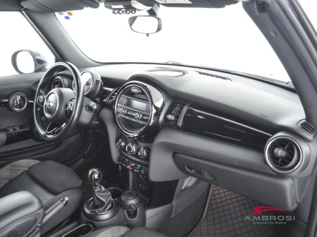 MINI Cabrio usata 11