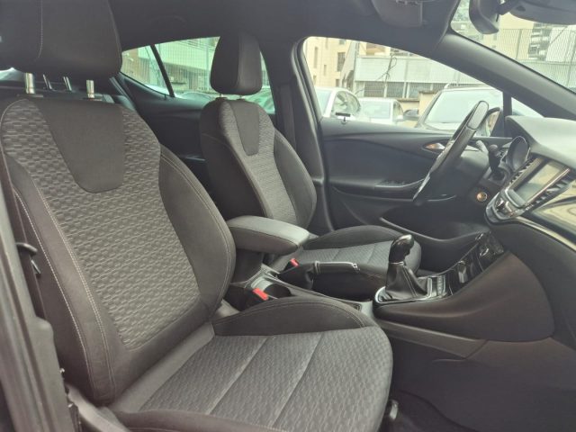 OPEL Astra usata, con Cerchi in lega