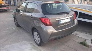 TOYOTA Yaris usata, con Autoradio