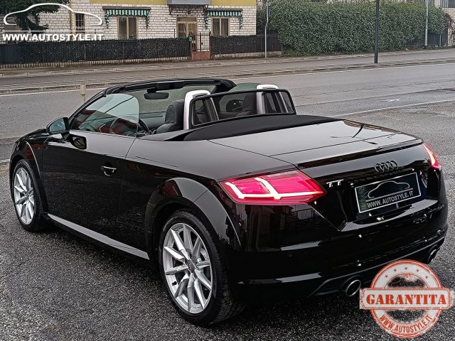 AUDI TT usata, con Hill holder