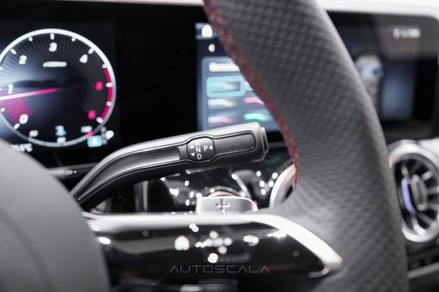 MERCEDES-BENZ GLA 200 usata, con Bluetooth