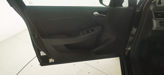 RENAULT Clio usata 52