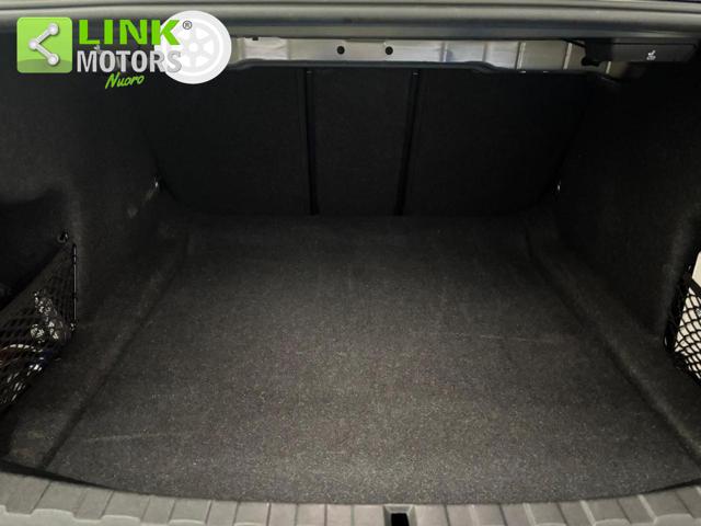 BMW 320 usata, con Controllo automatico clima