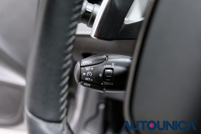 PEUGEOT 208 usata, con Bracciolo