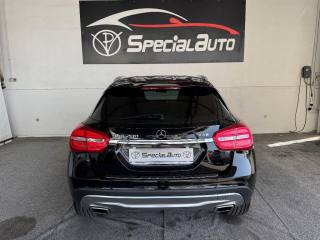 MERCEDES-BENZ GLA 200 usata, con Chiusura centralizzata