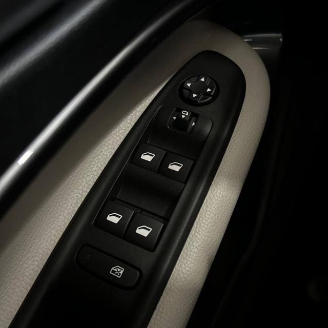 FIAT 600 usata, con Autoradio digitale