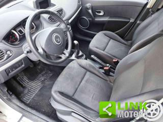 RENAULT Clio usata, con Autoradio