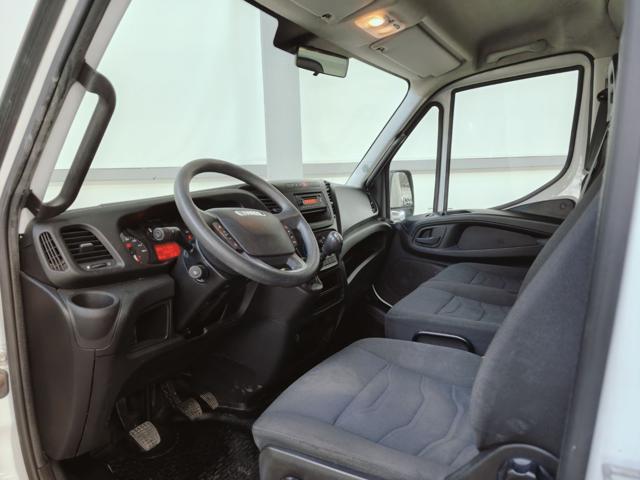 IVECO Daily usata, con Servosterzo