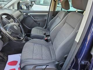 VOLKSWAGEN Touran usata, con Cronologia tagliandi
